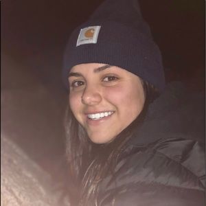 Meet your Posher, Michaela